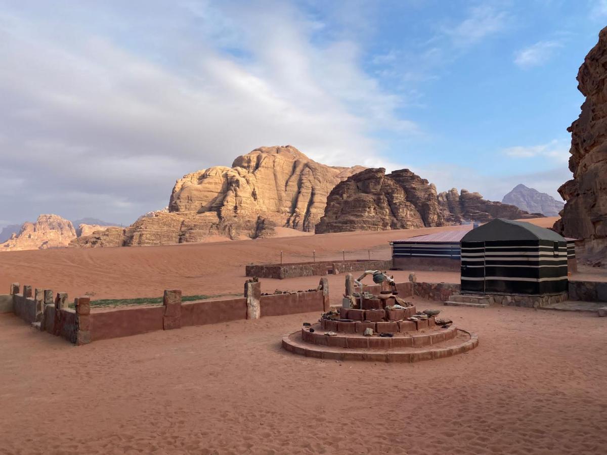 Hotel Bedouin Family Camp Wadi Rum Exterior foto