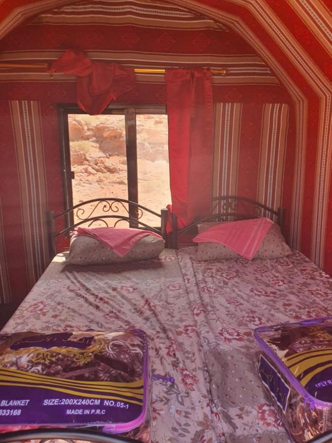Hotel Bedouin Family Camp Wadi Rum Exterior foto