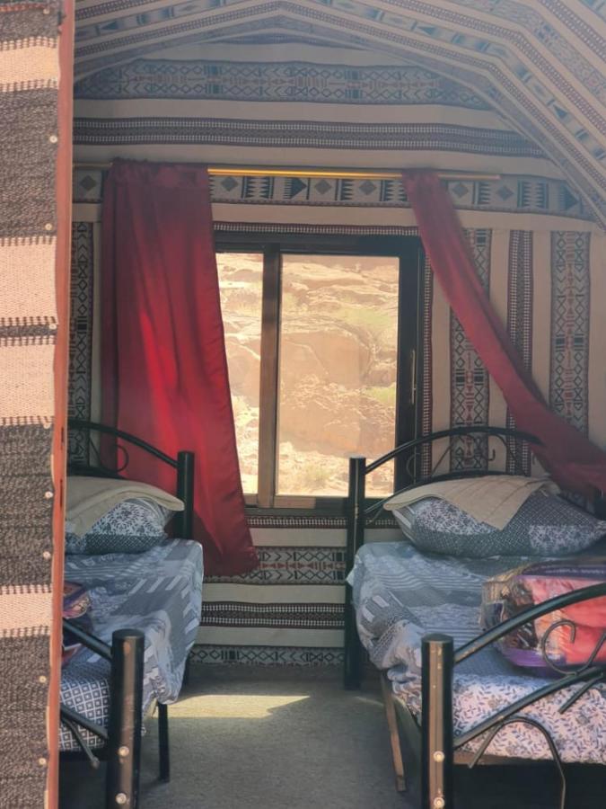 Hotel Bedouin Family Camp Wadi Rum Exterior foto